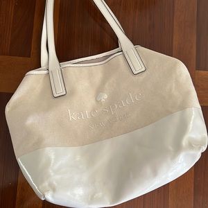 Kate Spade Cream and White Tote Bag